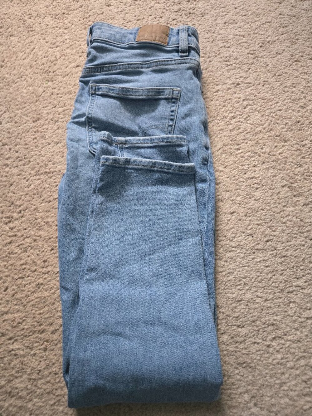 American Eagle Outfitters Light Blue Skinny Jeans